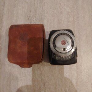 Vintage GE General Electric PR-1 Light Exposure Meter w/ case